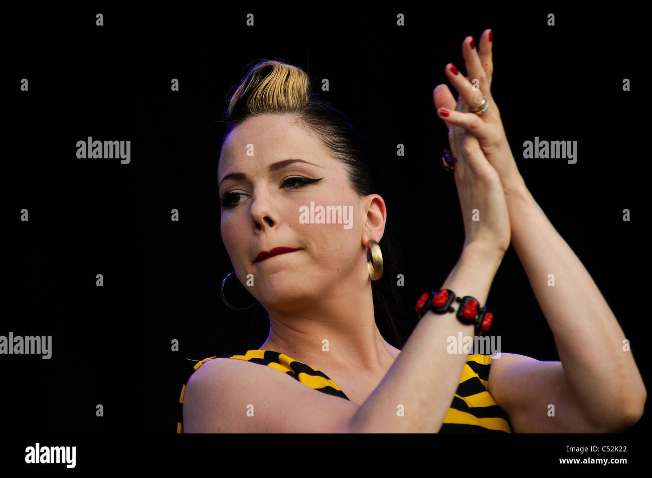 Imelda May erklingt in The Hop Farm Music Festival, Hop Farm, Kent auf Sonntag, 3. Juli 2011. Personen im Bild: Imelda May (I Stockfoto