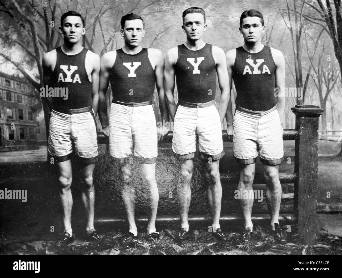 Yale-Staffel: L.b. Stevens, R.A. Spitzer, M.D. Kirjassoff, R.W. LaMontagne Stockfoto