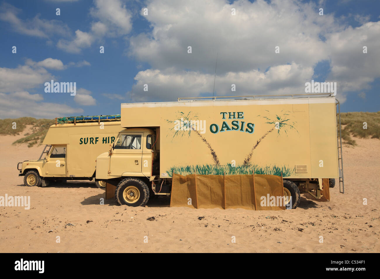 Langjährige Holywell Bay Erfrischung & Surf Verleih LKW für heiße Pasteten, Eis, Getränke etc. Stockfoto