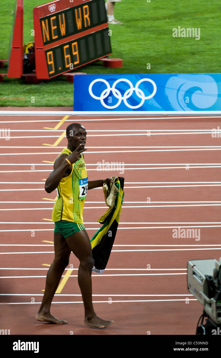 PEKING, CHINA: Usain Bolt, olympiasieger der Herren, stellt neuen Weltrekord auf Stockfoto