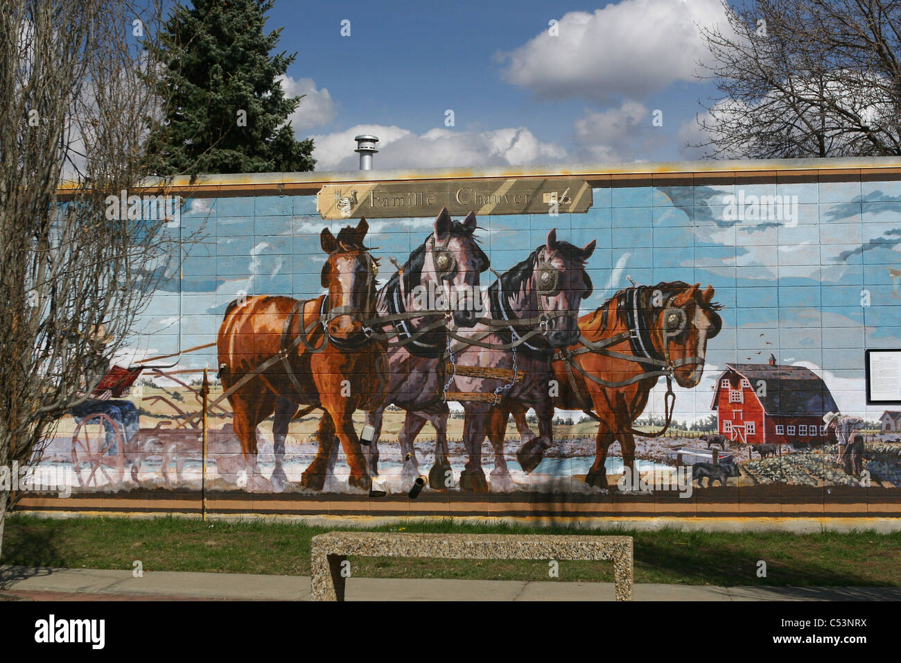 Wandbilder bei rechts-, Alberta, Kanada Kunst Malerei Wand Dekorationen künstlerisch kreative phantasievolle arty erfinderisch Stockfoto