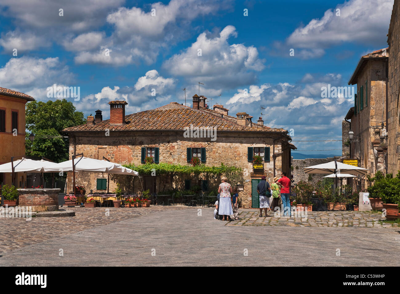 Monteriggioni, Italien | Monteriggioni, Italien Stockfoto