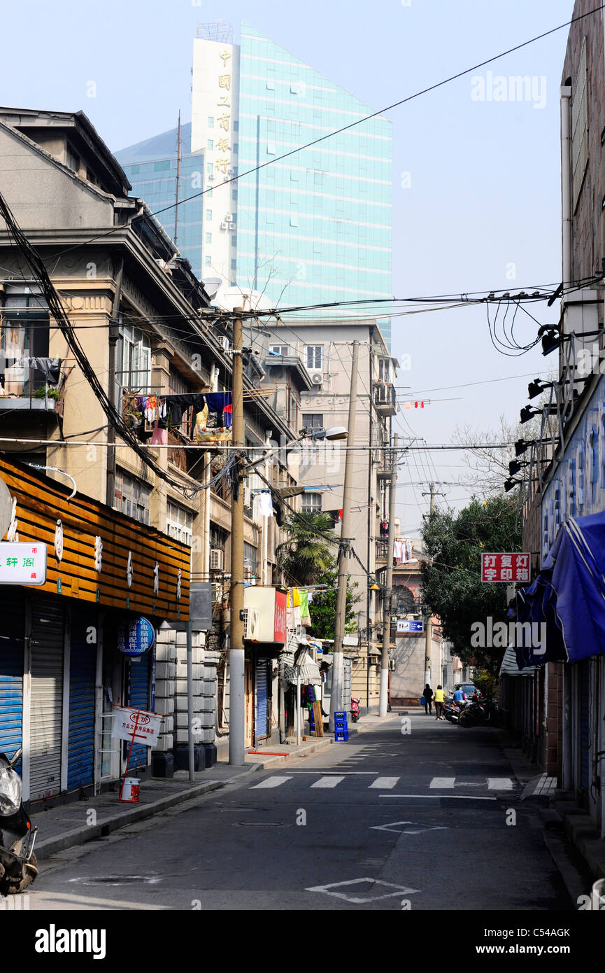 Typische Straßenszene in der alten Stadt shanghai Stockfoto