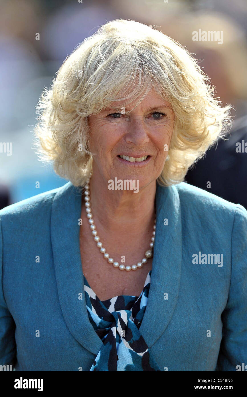 Camilla, Herzogin von Cornwall kommt in der Main-Arena für die Präsentation der Medaillen. Springreiten-Demonstration Stockfoto