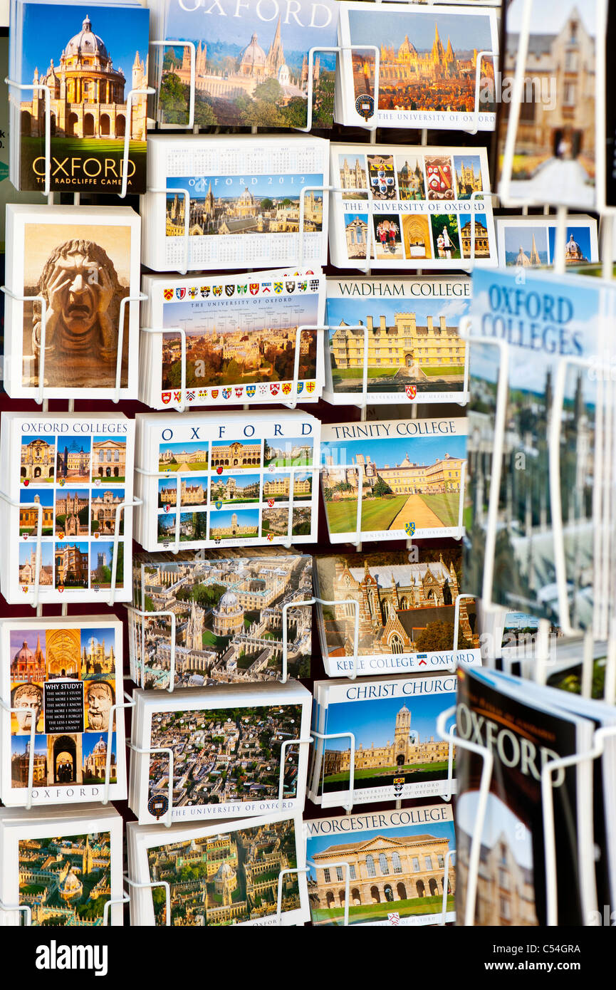 Postkarten zum Verkauf, Oxford, Oxfordshire, Vereinigtes Königreich Stockfoto
