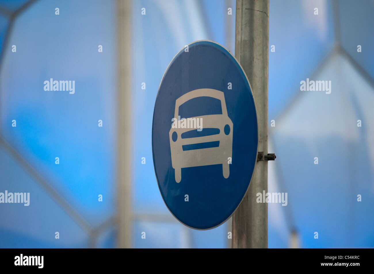 Nahaufnahme von einem Schild an der Peking National Aquatics Center, Olympic Green, Peking, China Stockfoto