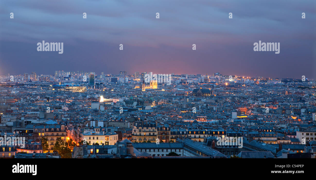 Paris - Abend Ausblick von Montmartre Stockfoto