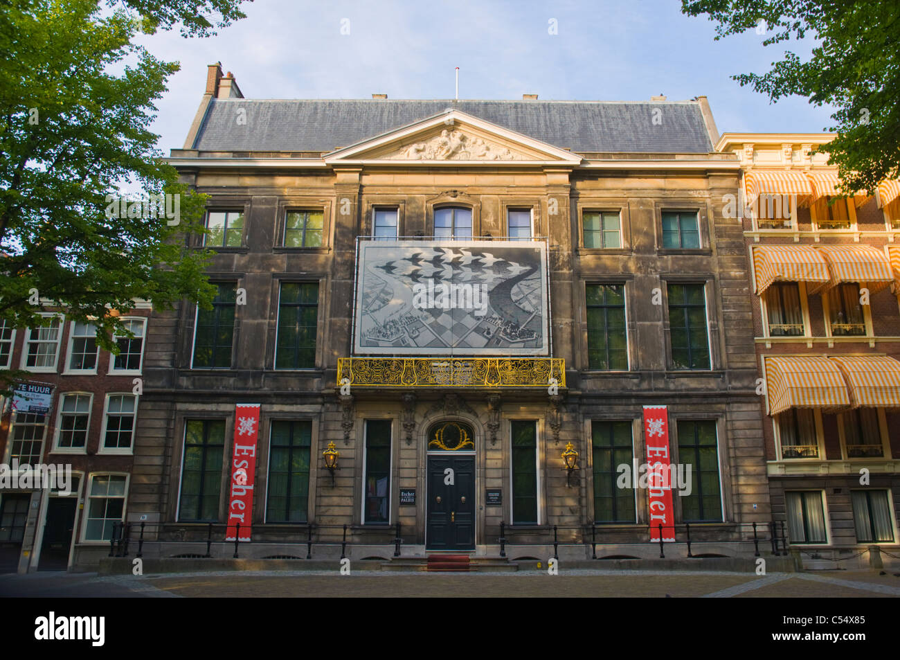 Escher in Het Paleis Museum außen
