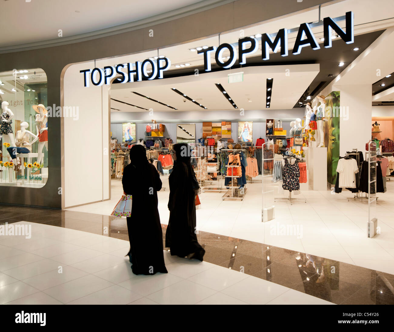 Topshop und Topman Store in der Dubai Mall in Dubai Vereinigte Arabische Emirate VAE Stockfoto