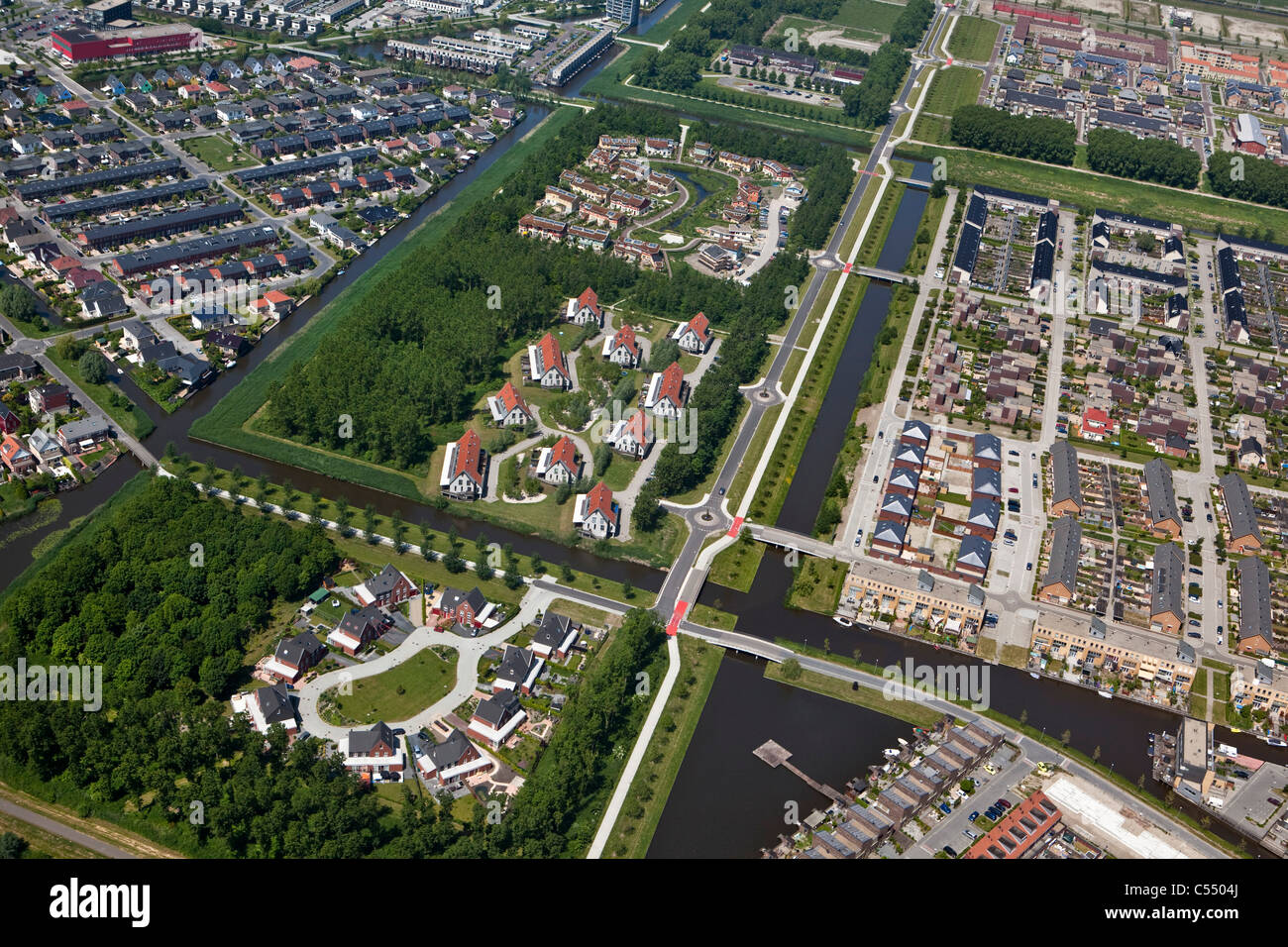 Die Niederlande, Almere, moderne Wohngebiete. Luft. Stockfoto