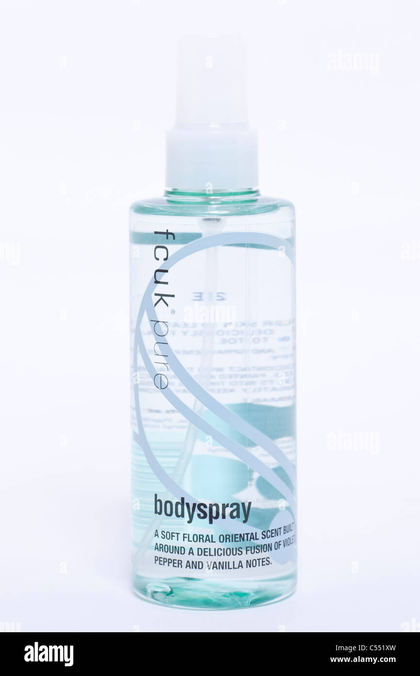 Eine Flasche Fcuk reine Bodyspray auf weißem Hintergrund Stockfoto