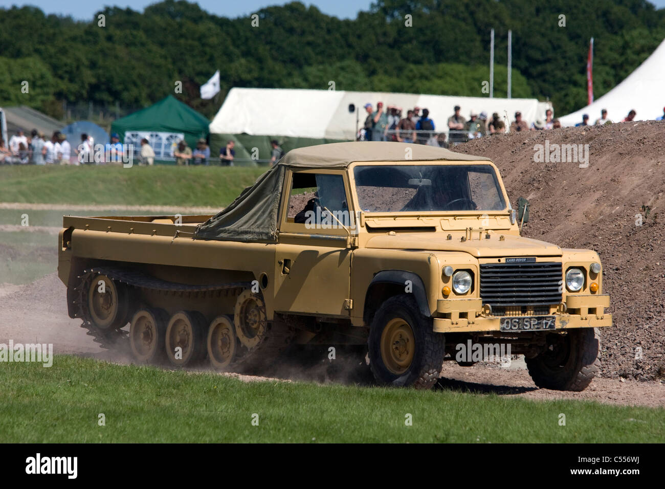 Tankfest 2011 Bovington Dorset UK Landrover Centaur Stockfoto