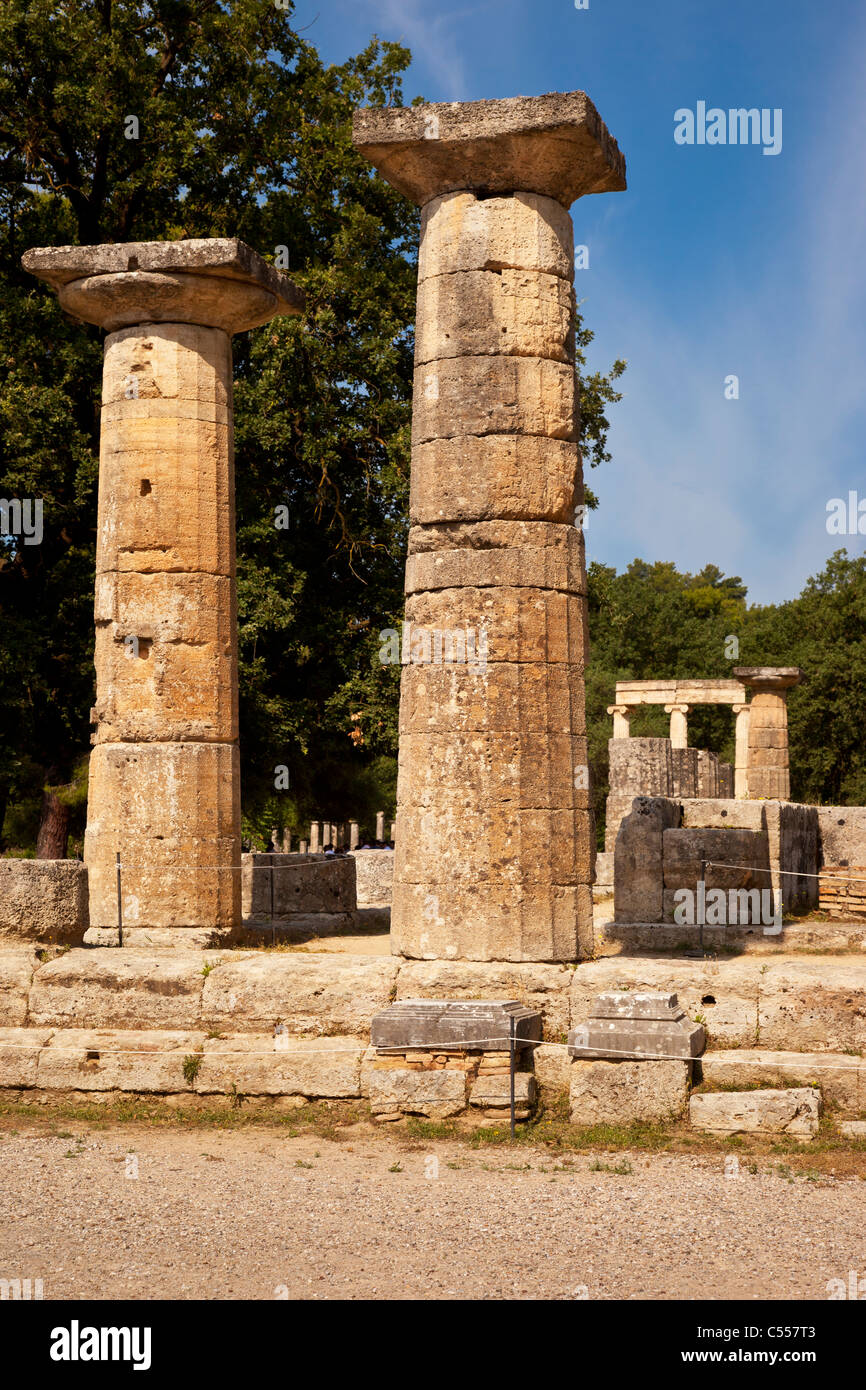 Ruinen der Tempel der Hera in Olympia Griechenland, Heimat der ursprünglichen Olympischen Spiele ab 776 v. Chr. Stockfoto