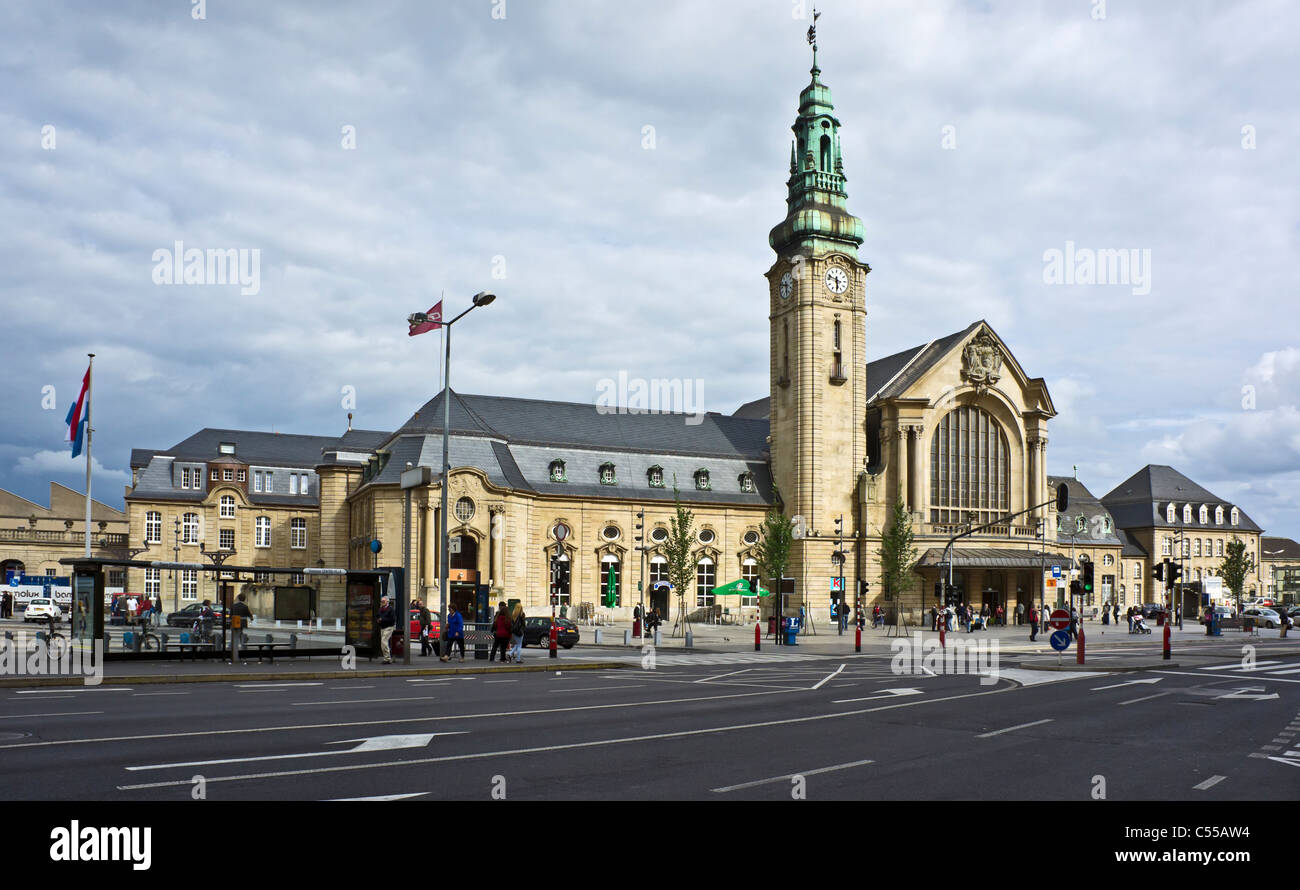 Hauptbahnhof - Gare Centrale - in der Stadt Luxemburg Stockfoto