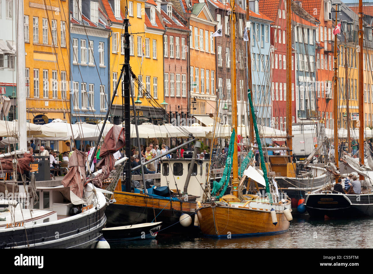 Wasser, Kanal und Unterhaltung Bezirk Nyhavn in Kopenhagen 2 Stockfoto