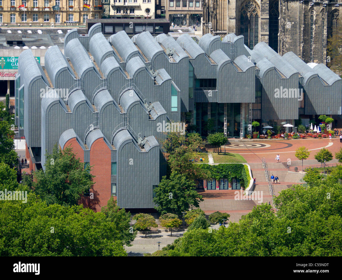 Außenansicht des Museum Ludwig in Köln Stockfoto