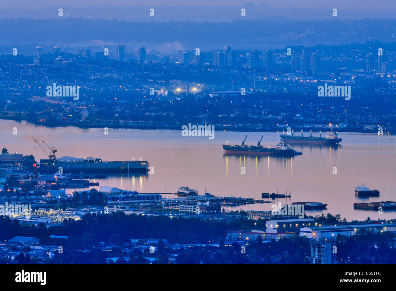 Boote in einem Hafen, Burrard Inlet, Stanley Park, Vancouver, British Columbia, Kanada Stockfoto