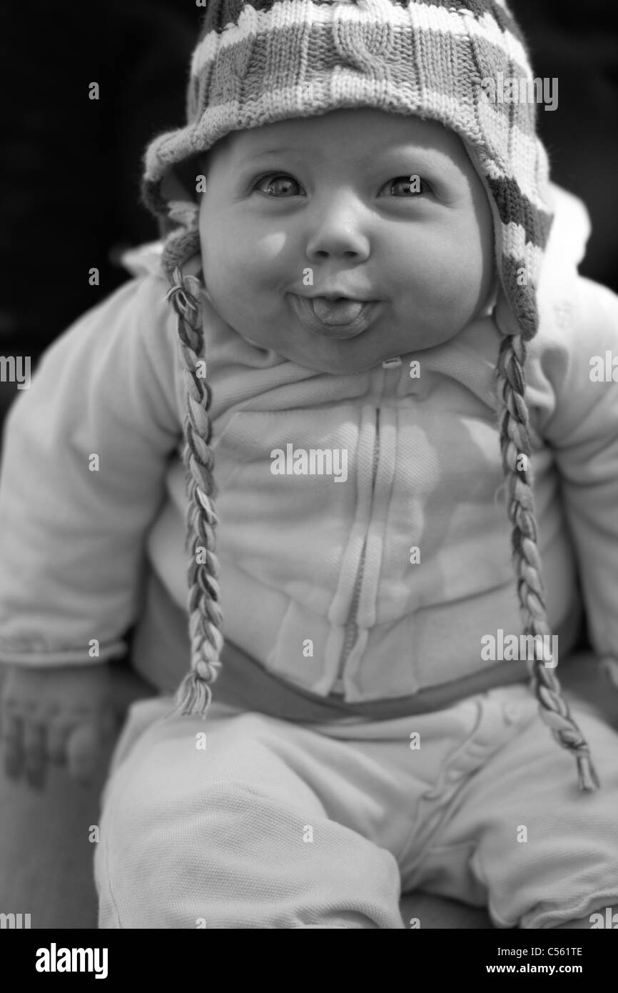 Babysitter nach unten so dass dumme Gesicht Stockfoto