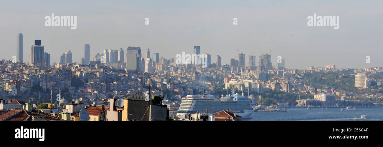 Panoramablick auf İstanbul Skylines, Türkei Stockfoto