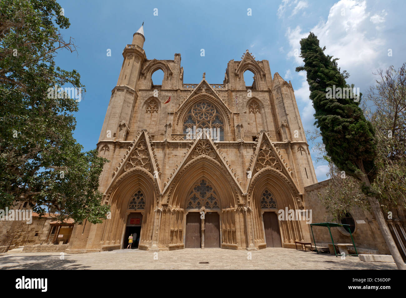 Lala Mustafa Pasha Moschee war früher die Kathedrale von Saint Nicolas Famagusta Famagusta, Nordzypern Region Türkisch Stockfoto