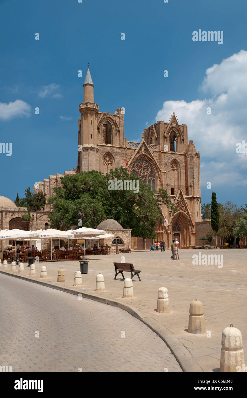 Lala Mustafa Pasha Moschee war früher die Kathedrale von Saint Nicolas Famagusta Famagusta, Nordzypern Region Türkisch Stockfoto