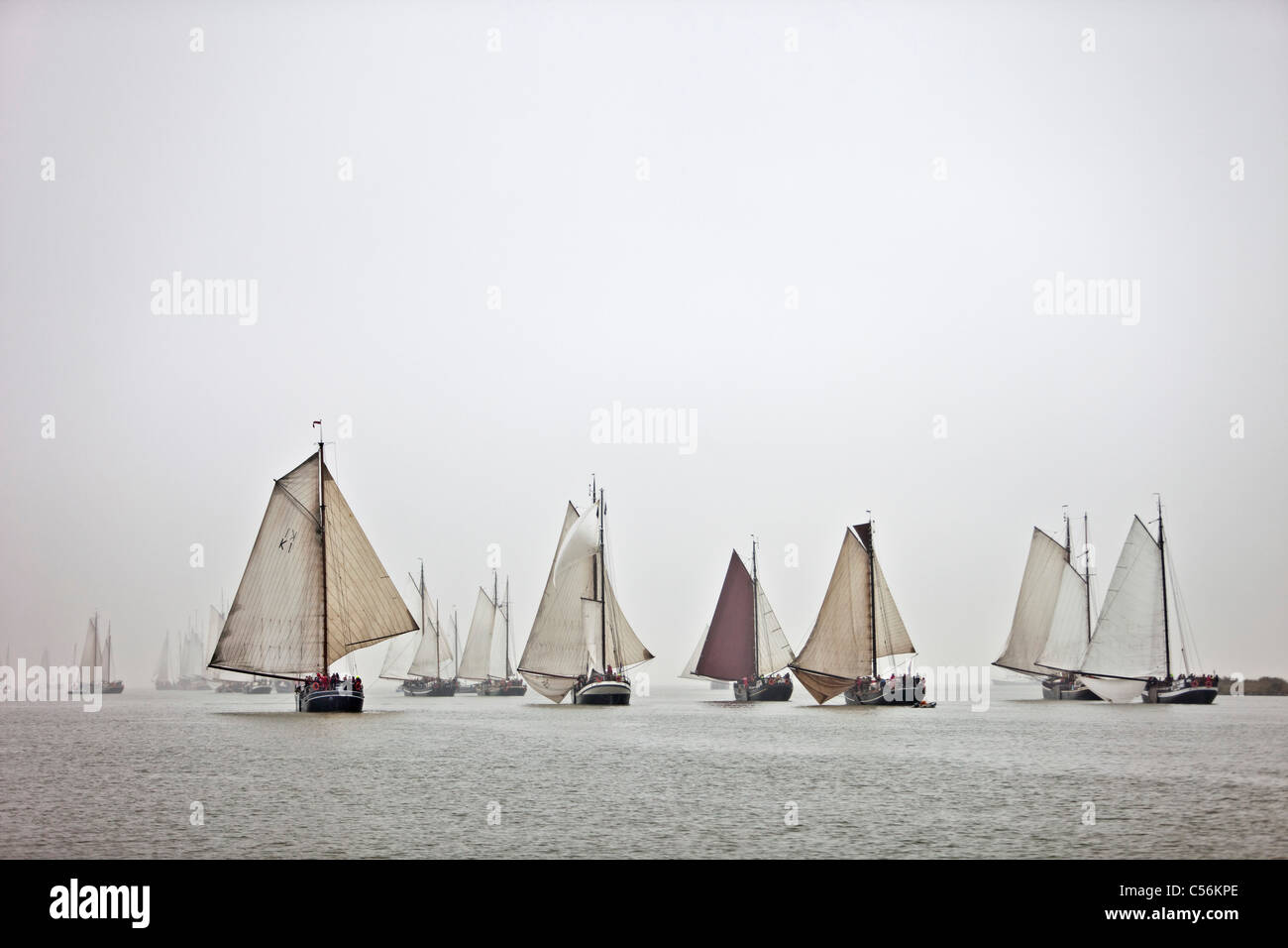 Die Niederlande, Enkhuizen. Jährliche Rennen der traditionelle Segelschiffe namens Klipperrace. Stockfoto