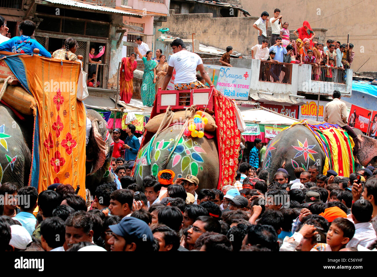 Rath Yatra Prozession in Ahmedabad, Gujarat, Indien Stockfoto Rath Yatra Prozession in Ahmedabad, Gujarat, Indien Stockfoto