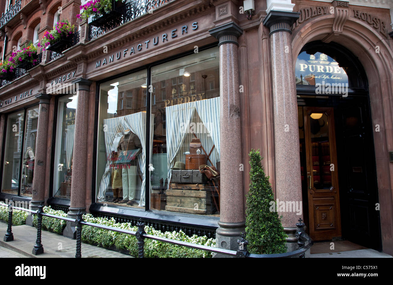 James Purdey & Söhne, Büchsenmacher, Mayfair, London Stockfoto