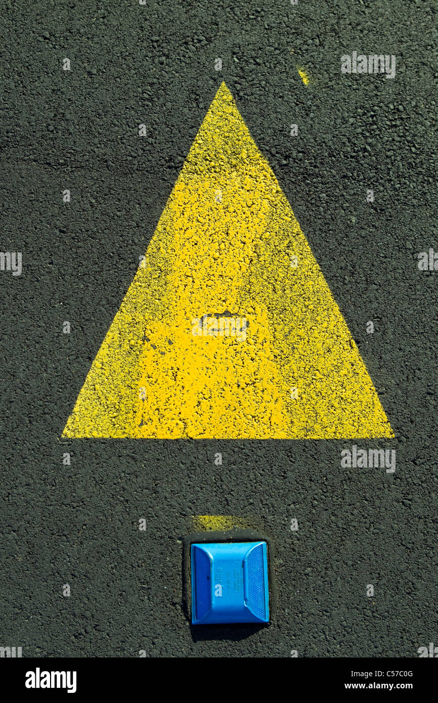 Straße, Kennzeichnung, Wasser-Hydranten, Auckland, New Zealand, Montag, 11. Juli 2011. Stockfoto