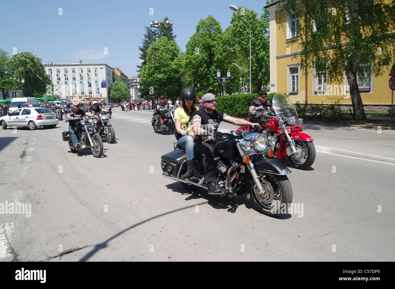 Besitzer und Fans von Motorrad Chopper versammeln sich in Gabrovo - Bulgarien in der vierten Auflage der CHROME-Ereignis. Stockfoto