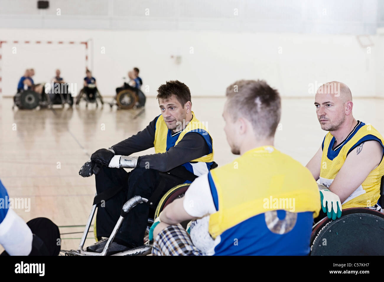 Para-Rugby-Mannschaft sprechen bei Time-out Stockfoto