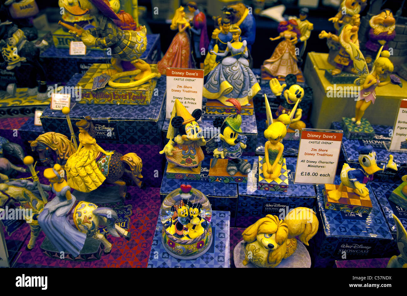 London Film & Comic-Con 2011: Disney-Figur-Figuren Stockfoto