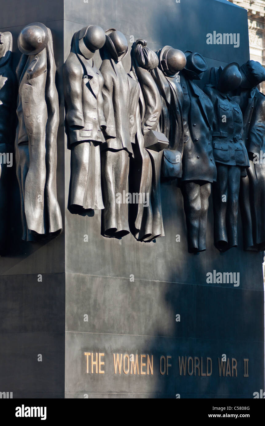 London, Westminster, Whitehall, Denkmal, die Frauen im zweiten Weltkrieg Stockfoto