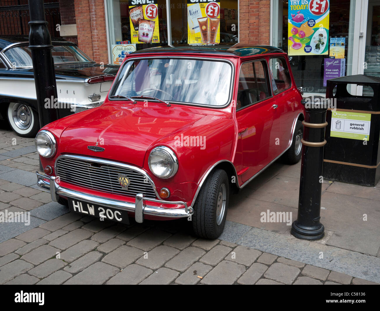 Morris Mini Cooper S. England, UK Stockfotografie - Alamy