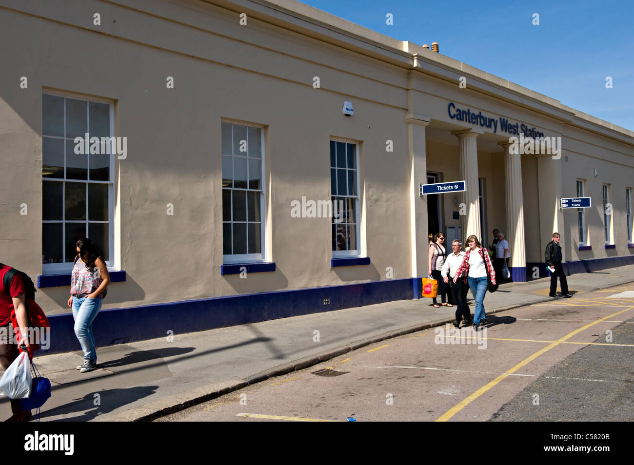 Canterbury westbahnhof Fotos und Bildmaterial in hoher Auflösung Alamy