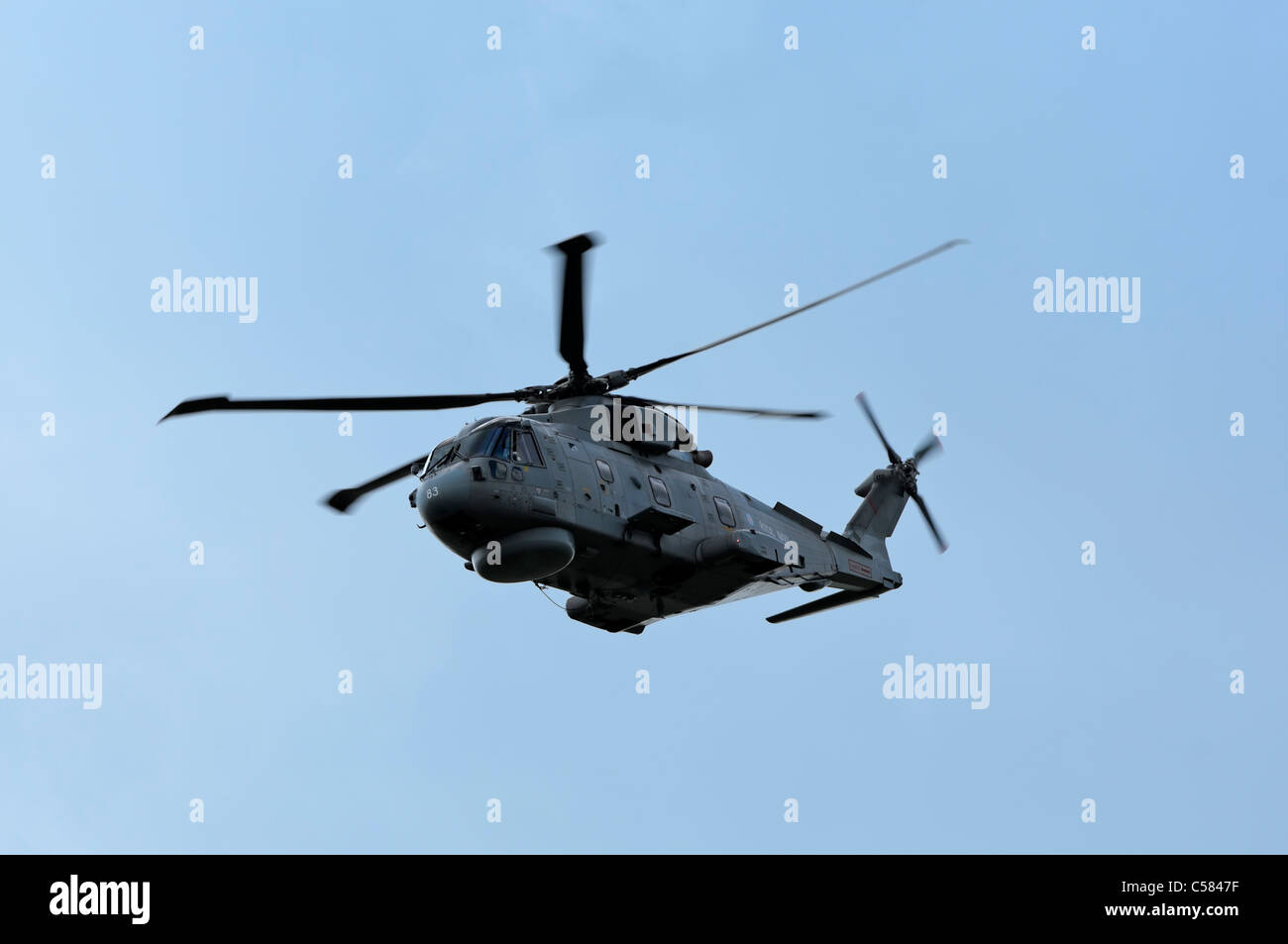 WADDINGTON, ENGLAND, UK - Juli 2: Königliche Marine Merlin HM1 von 824 NAS bei Waddington auf 2. Juli 2011 in Waddington, England, Vereinigtes Königreich. Stockfoto