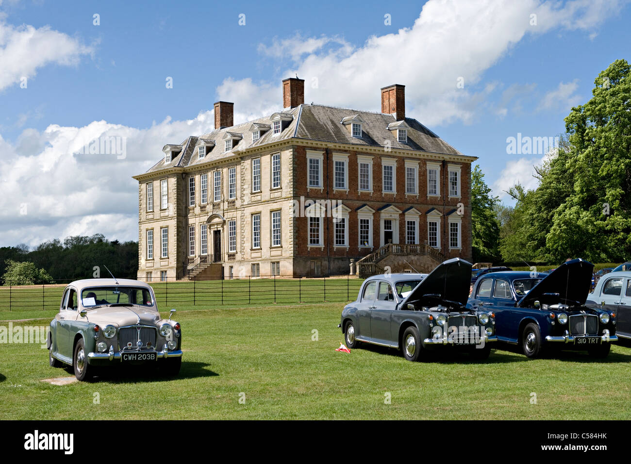 Oldtimer Rover motor vor Stanford Hall, Leicestershire, UK Stockfoto