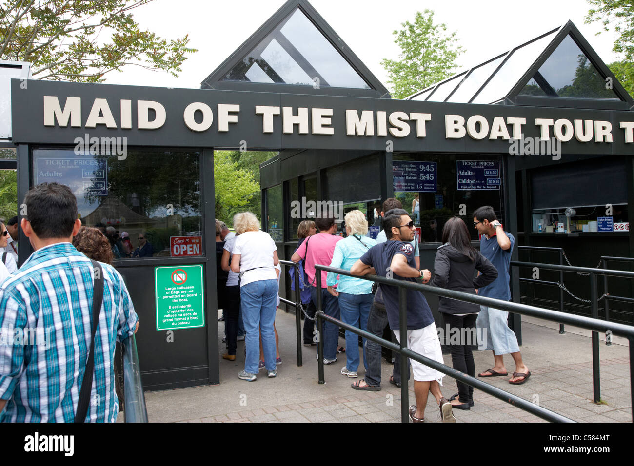Eingang und Ticket Kiosk für Mädchen der Nebel Boot Tour Niagara Falls Ontario Kanada Stockfoto