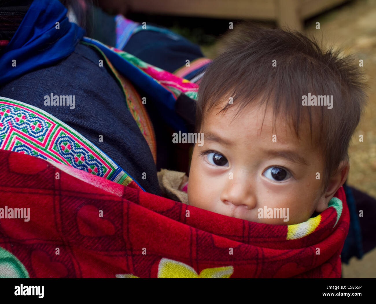 Hmong Baby, Bac Ha, Sa Pa, Vietnam Highlands Stockfoto