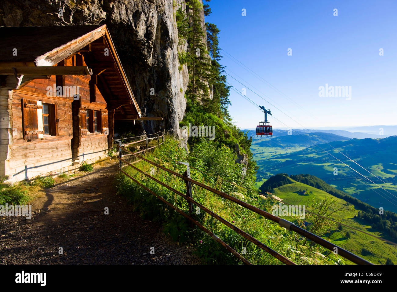 Wildkirchli, Schweiz, Europa, Kanton Appenzell Innerrhoden, Alpstein, Aussichtspunkt, Höhle, Höhle, Hütte, Morgenlicht, Stockfoto
