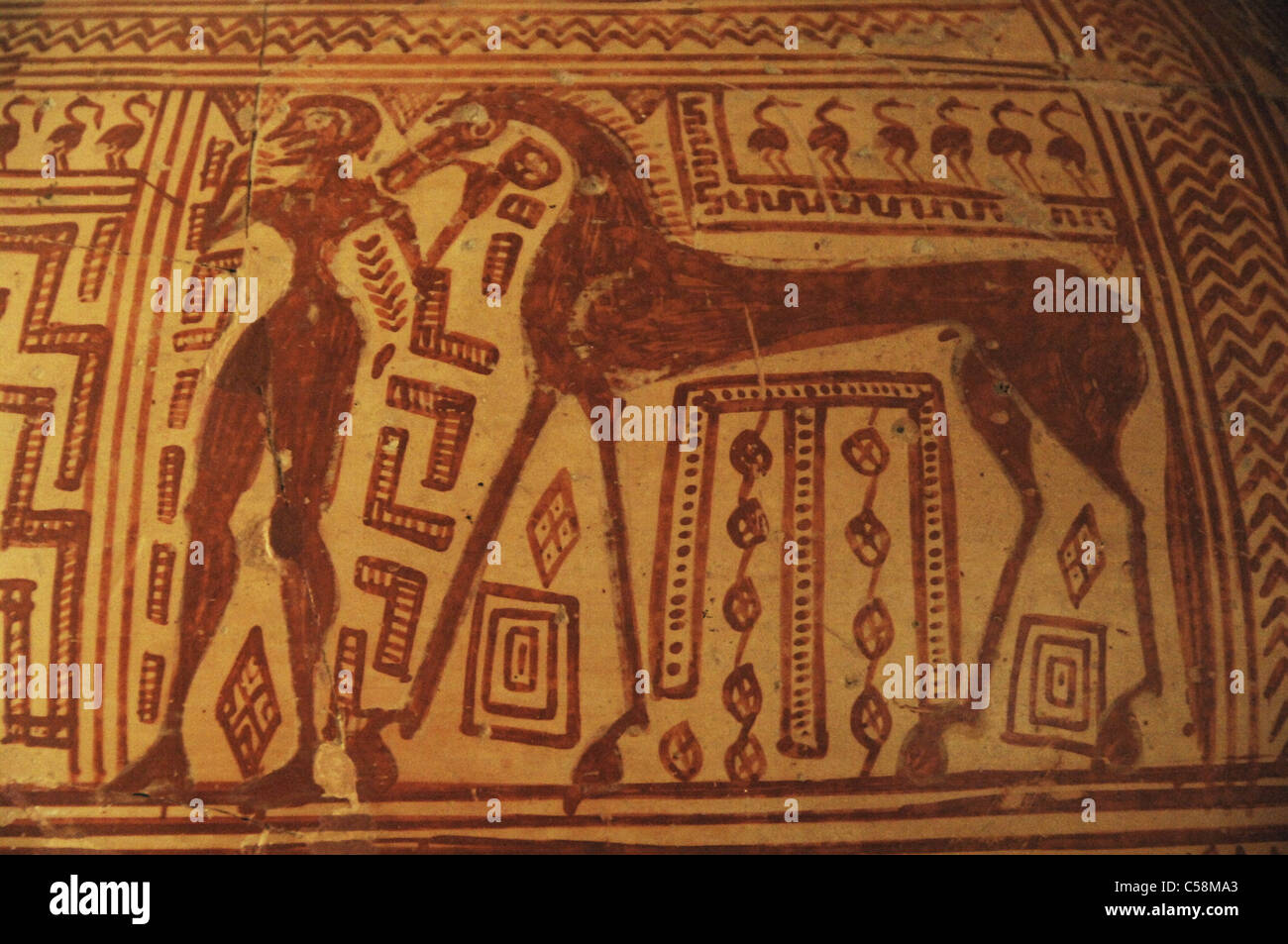 Krater mit geometrischen Dekor. Detail. Geometrische Spätzeit. Archäologisches Museum von Argos. Griechenland. Stockfoto