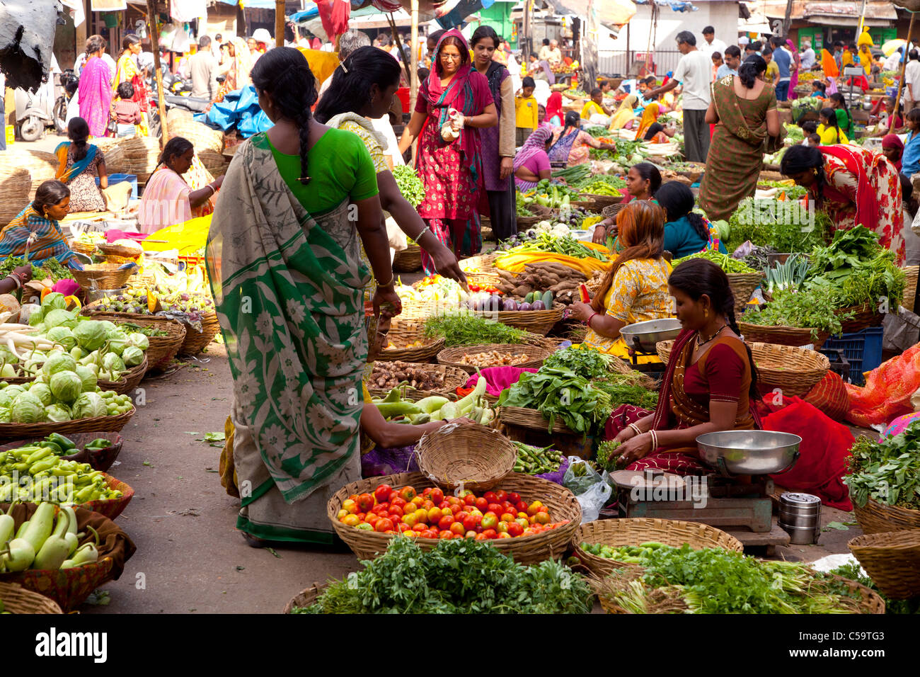 Obst- und Gemüsemarkt, Udaipur, Rajasthan, Indien Stockfoto