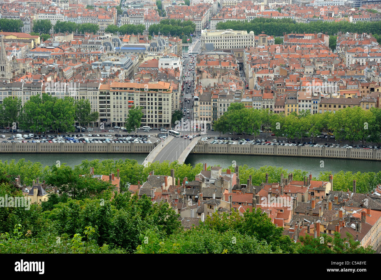 Panoramablick auf Lyon von Fourvière Hügel. Stockfoto