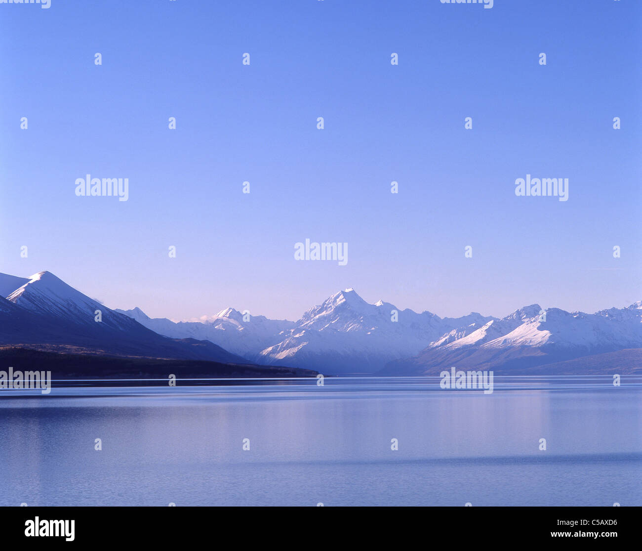 Mount Cook und Südlichen Alpen über den Lake Tekapo, Mackenzie Bezirk, Canterbury, Neuseeland Stockfoto