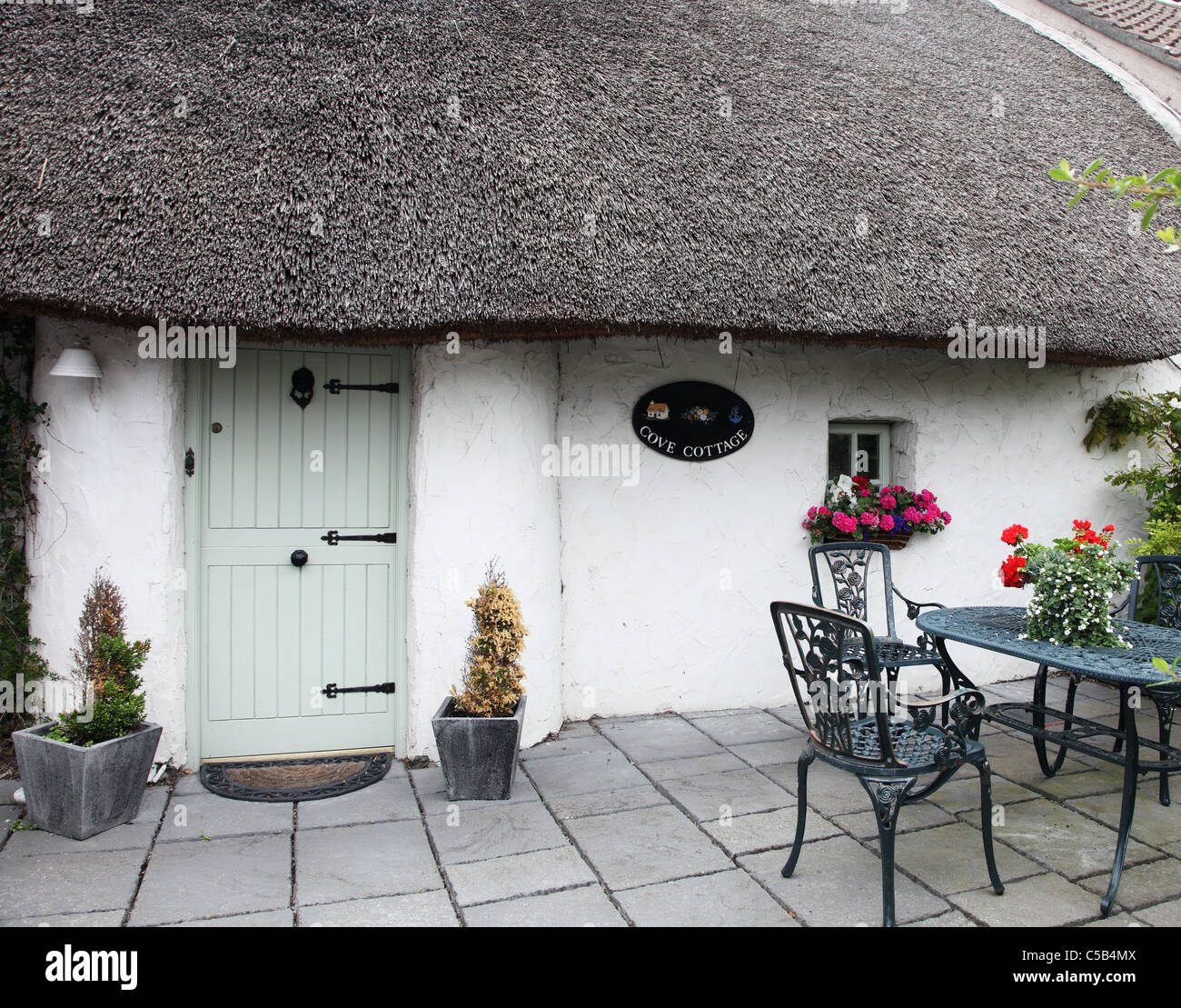 Bucht Ferienhaus Reetdachhaus in Clogherhead Co. Louth, Irland Stockfoto