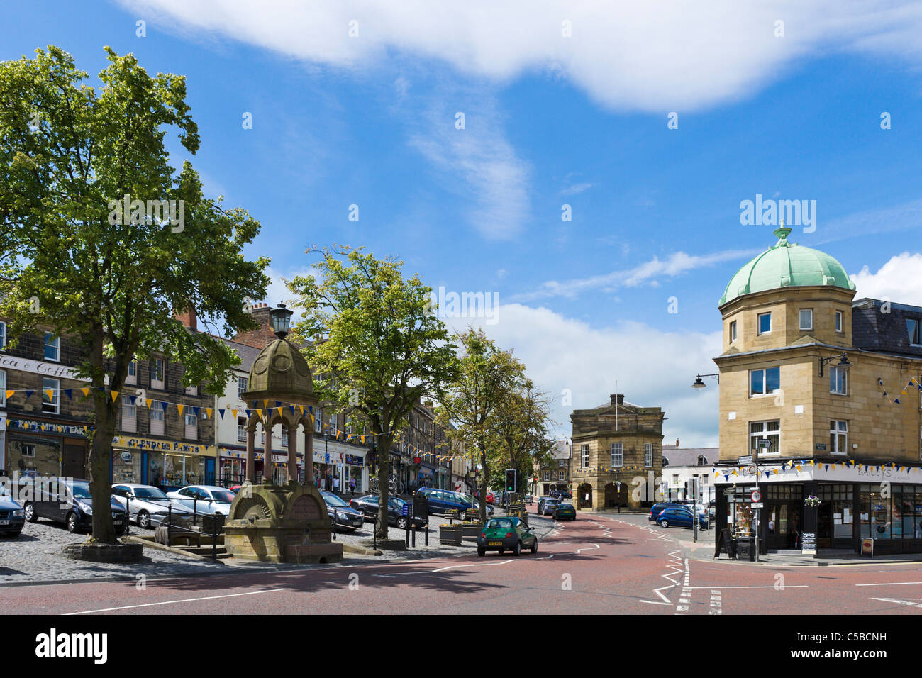 Zentrum der Marktstadt von Alnwick, Northumberland, North East England, UK Stockfoto