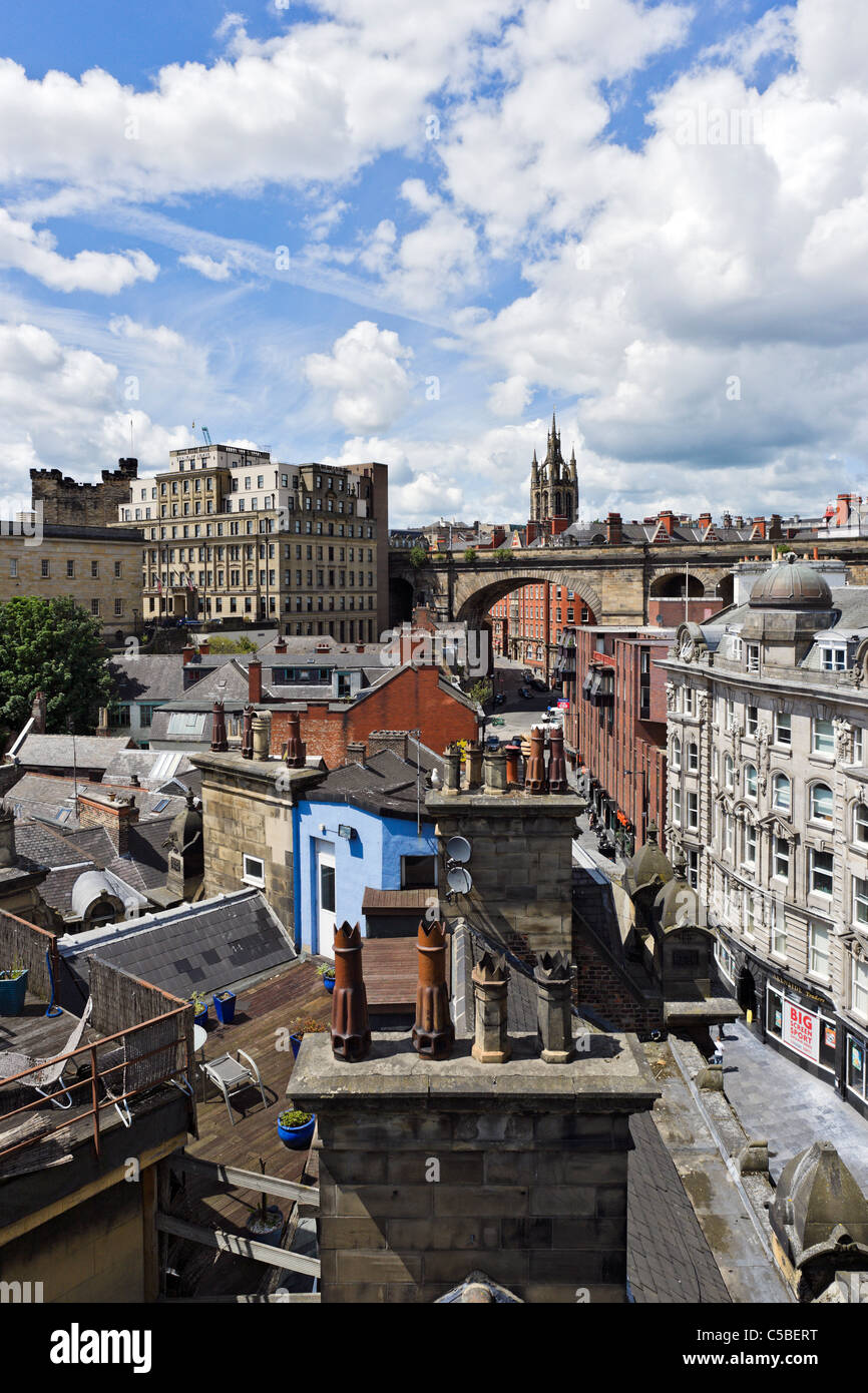 Die Dächer der Stadt von der Tyne Bridge mit Blick auf die Kathedrale, Newcastle Upon Tyne, Tyne and Wear, UK Stockfoto