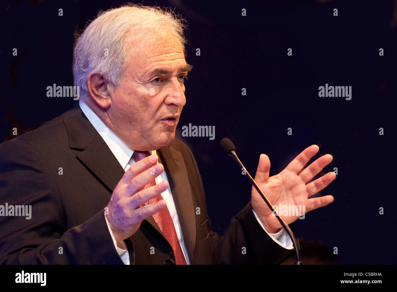 Dominique Strauss-Kahn internationalen Währungsfonds IWF Präsident Skandal Porträt Kopf Ausdruck Narren Stockfoto