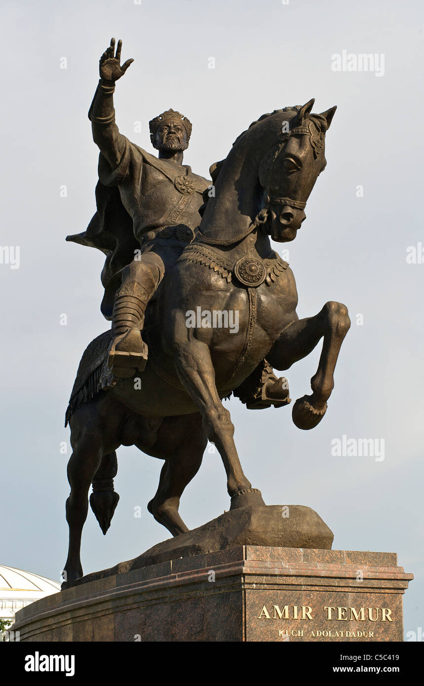 Statue von Amir Temur auf dem Pferderücken, Taschkent, Usbekistan. Tamerlan Stockfoto