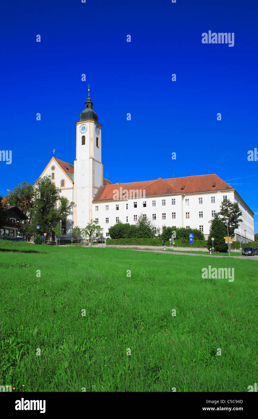 Kloster Schwestern der Heimsuchung, Kloster der Salesianerinnen in Dietramszell. Bayern Deutschland Europa Stockfoto